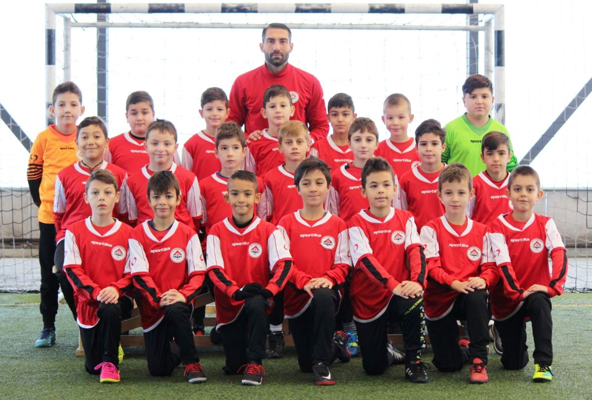 Zoom in Деца - родени 2009 г.