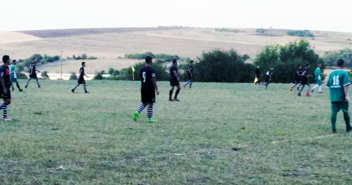 Zoom in Юделник - Локо (Русе)