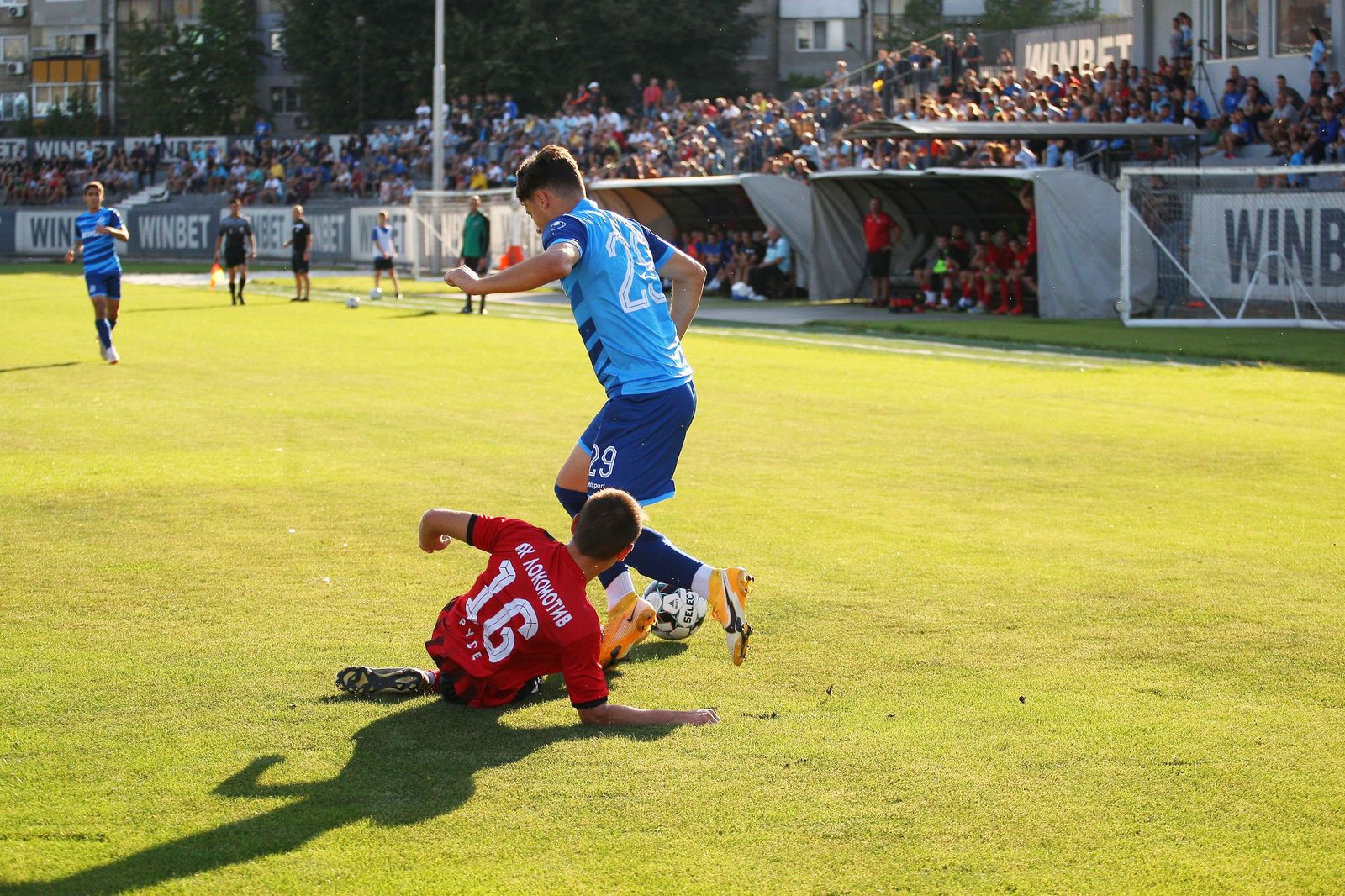 Zoom in Дунав (Русе) - Локо (Русе)