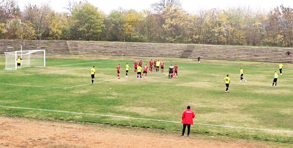 Zoom in Локо (Русе) - Септември (Тервел)