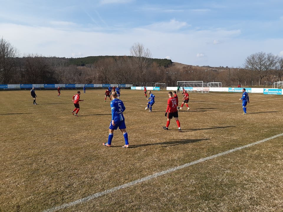 Zoom in Дунав (Батин) - Локо (Русе)