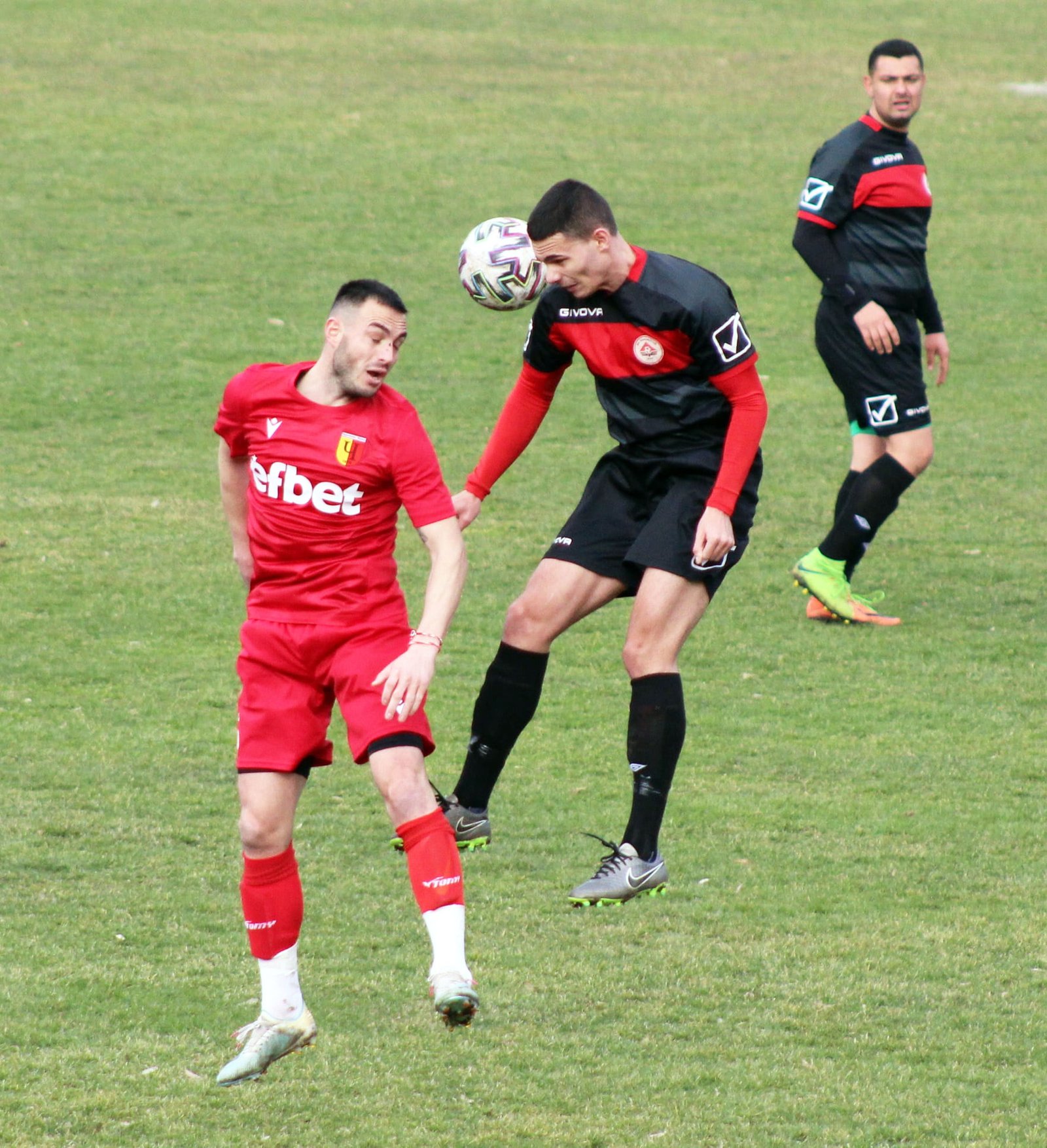 Zoom in Черноломец - Локо (Русе)