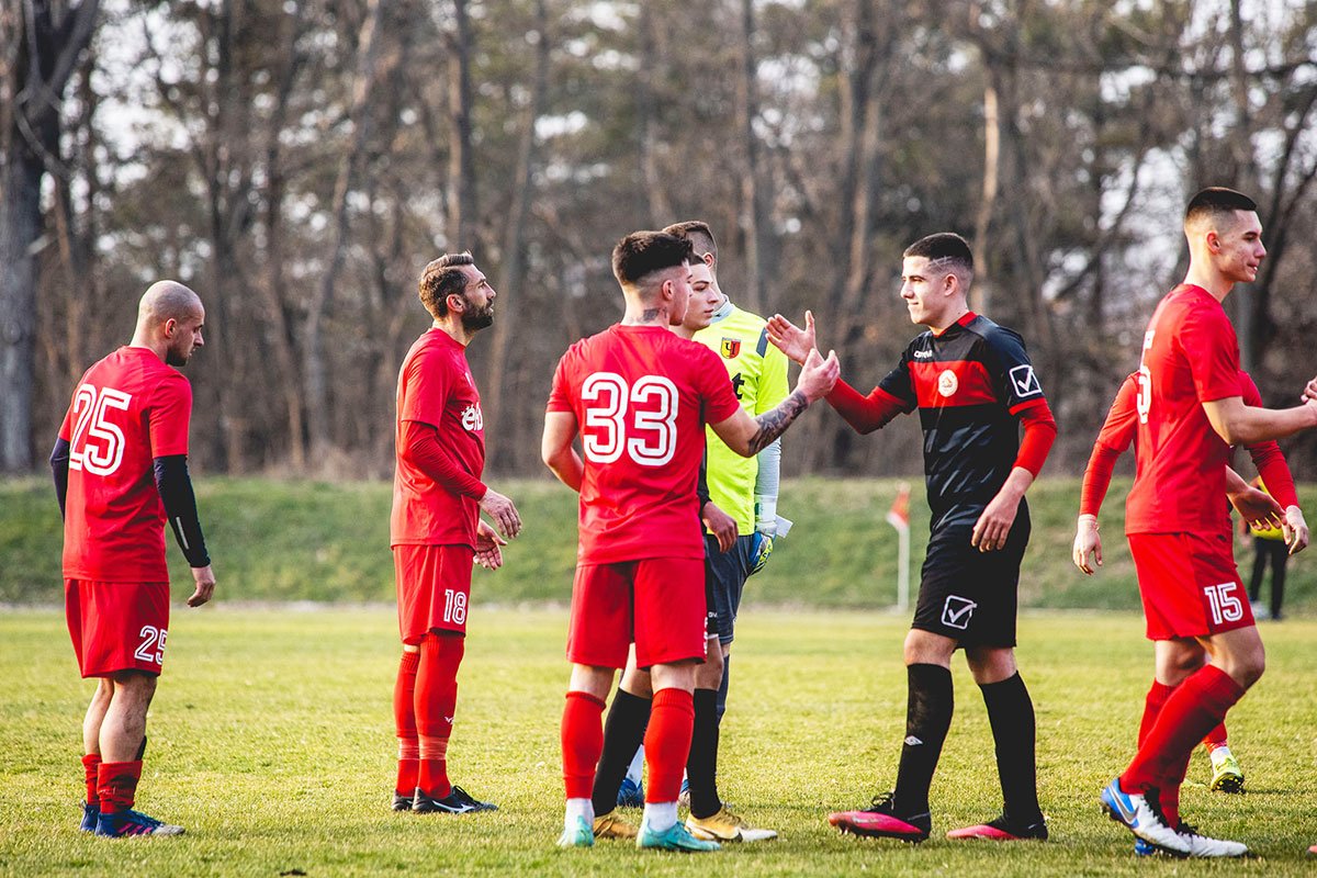 Zoom in Черноломец - Локо (Русе)