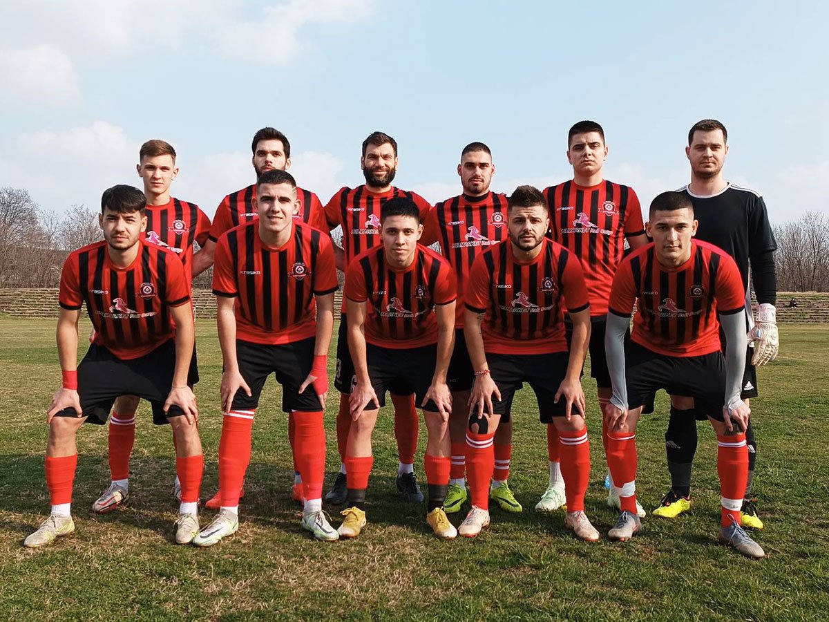 Локо (Русе) - Светкавица