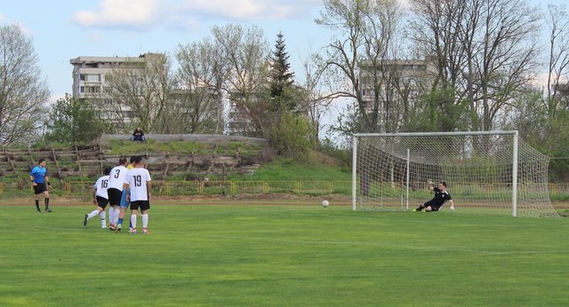 Zoom in Волов - Локо (Русе)