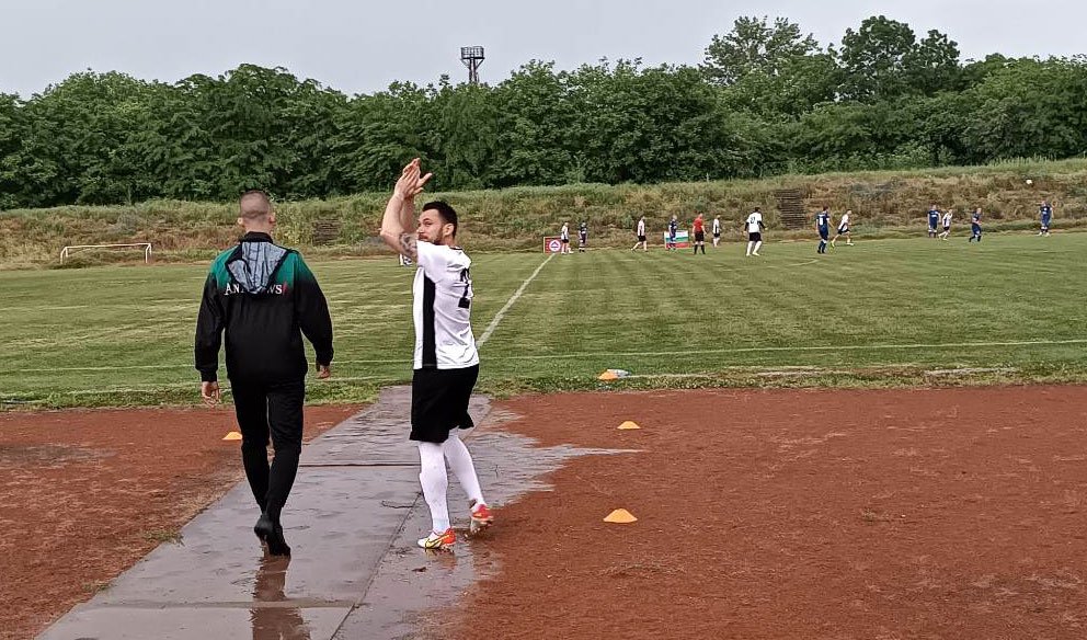 Zoom in Локо (Русе) - Черноморец (Балчик)