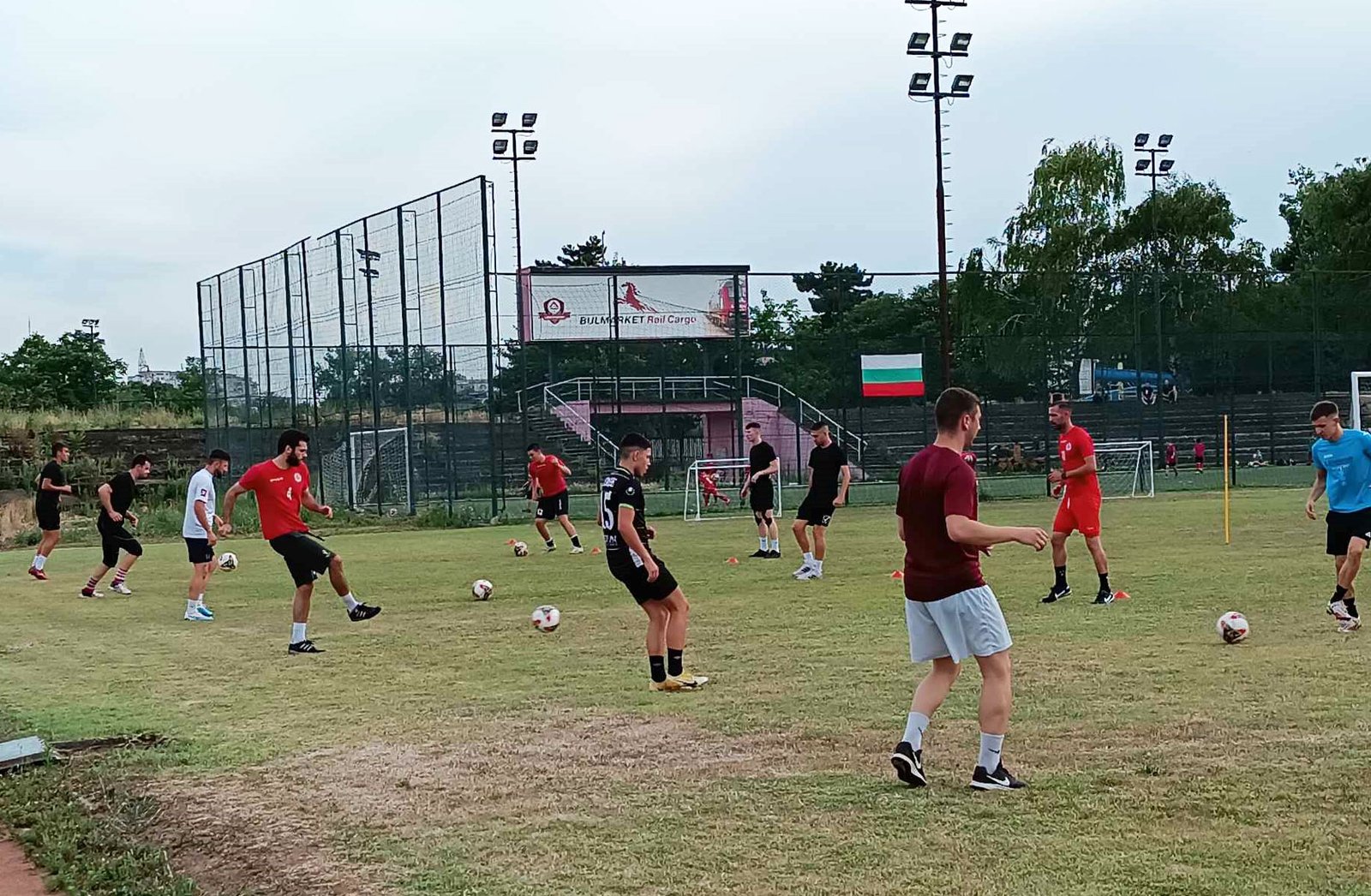 Zoom in Първа тренировка