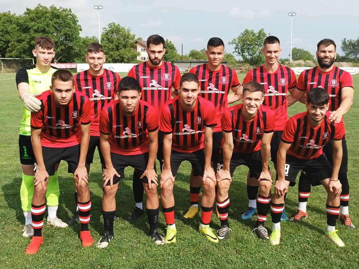 Zoom in Акси (Адунаци Копъчени) - Локо (Русе)