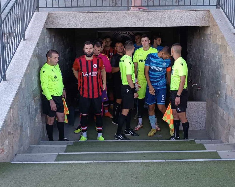 Zoom in Дунав II - Локо (Русе)