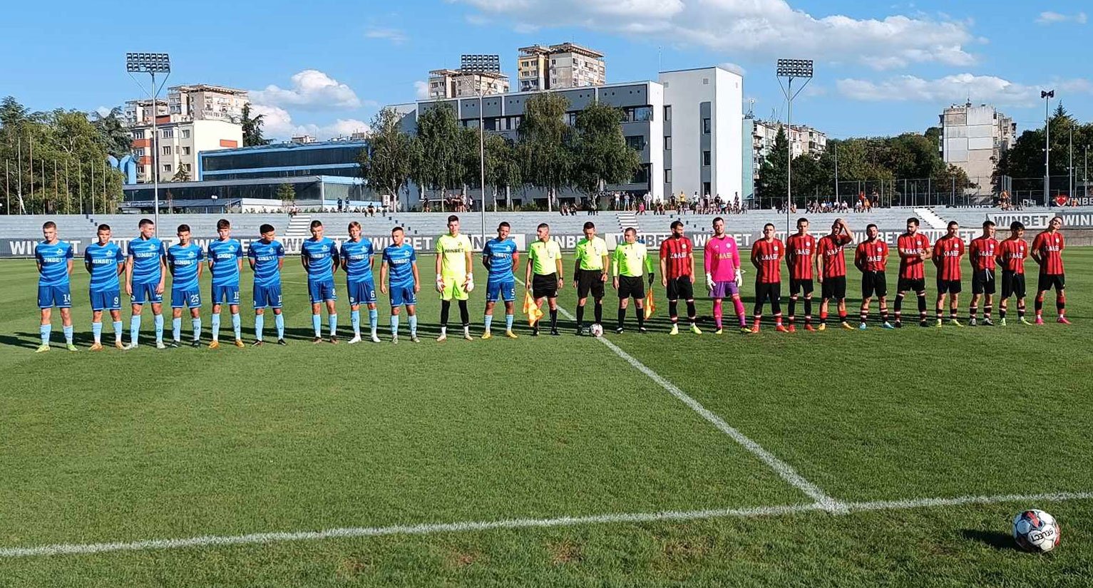 Zoom in Дунав II - Локо (Русе)