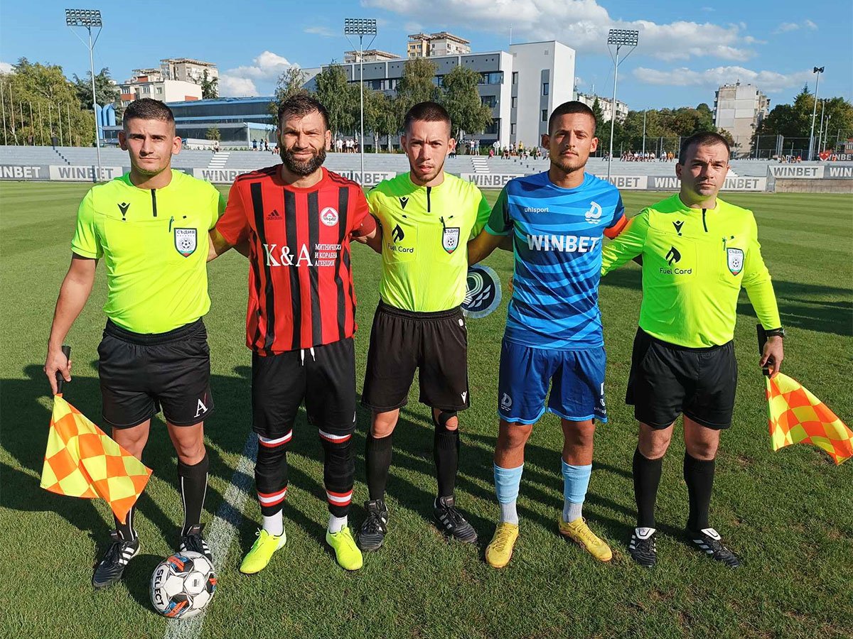 Zoom in Дунав II - Локо (Русе)