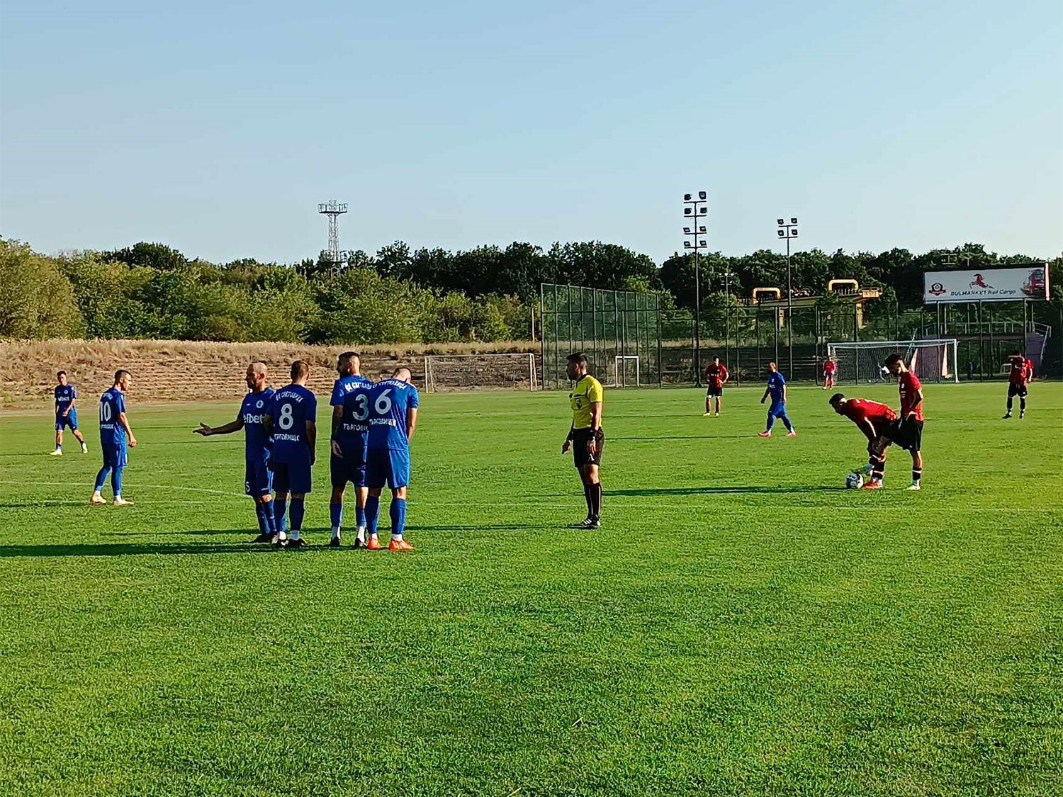 Zoom in Локо (Русе) - Светкавица