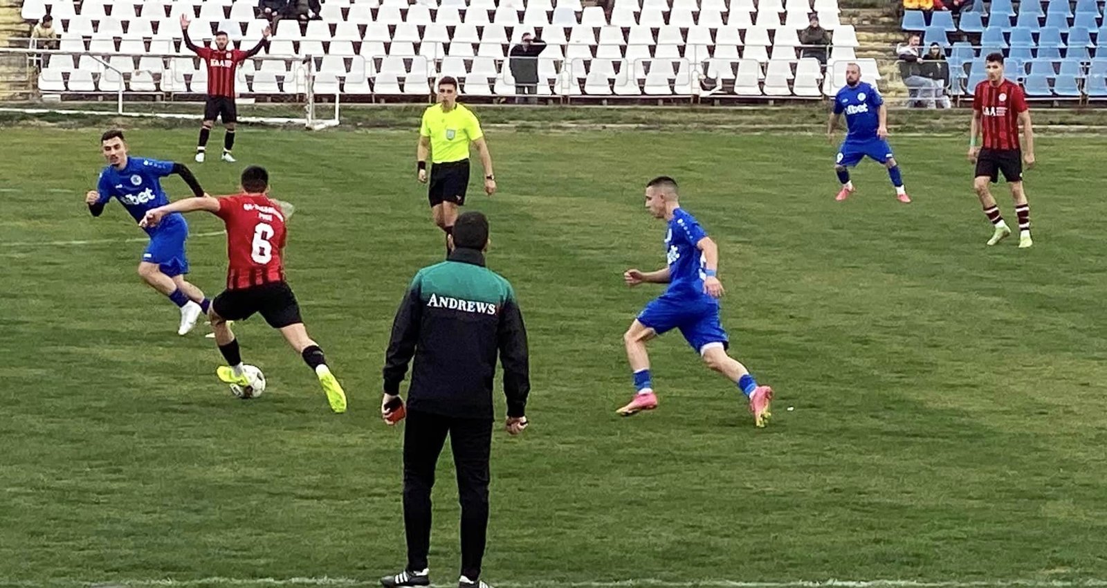 Zoom in Светкавица- Локо(Русе)