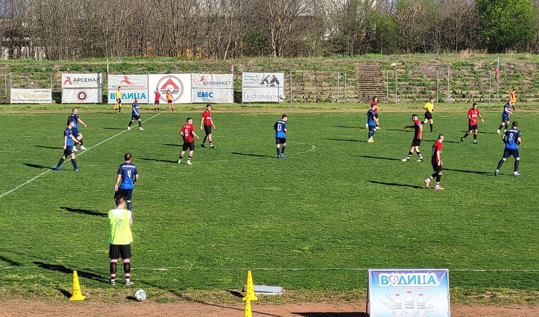 Zoom in Локо (Русе) - Доростол