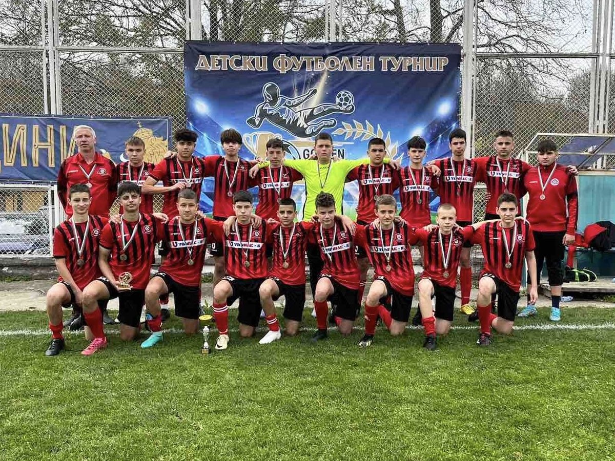 Zoom in U17: Локо (Русе)