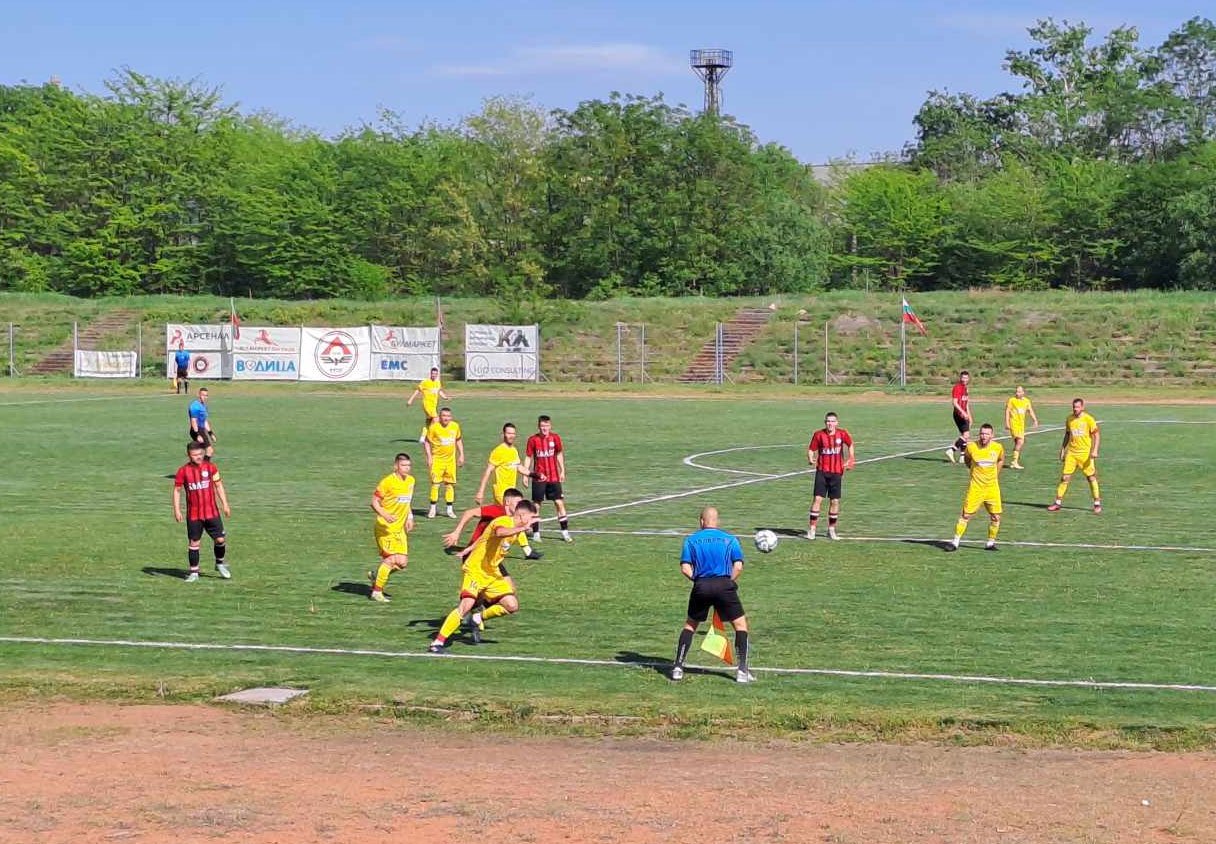 Zoom in Локо (Русе) - Рилци