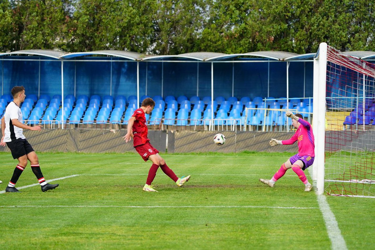 Zoom in Фратрия - Локо (Русе)