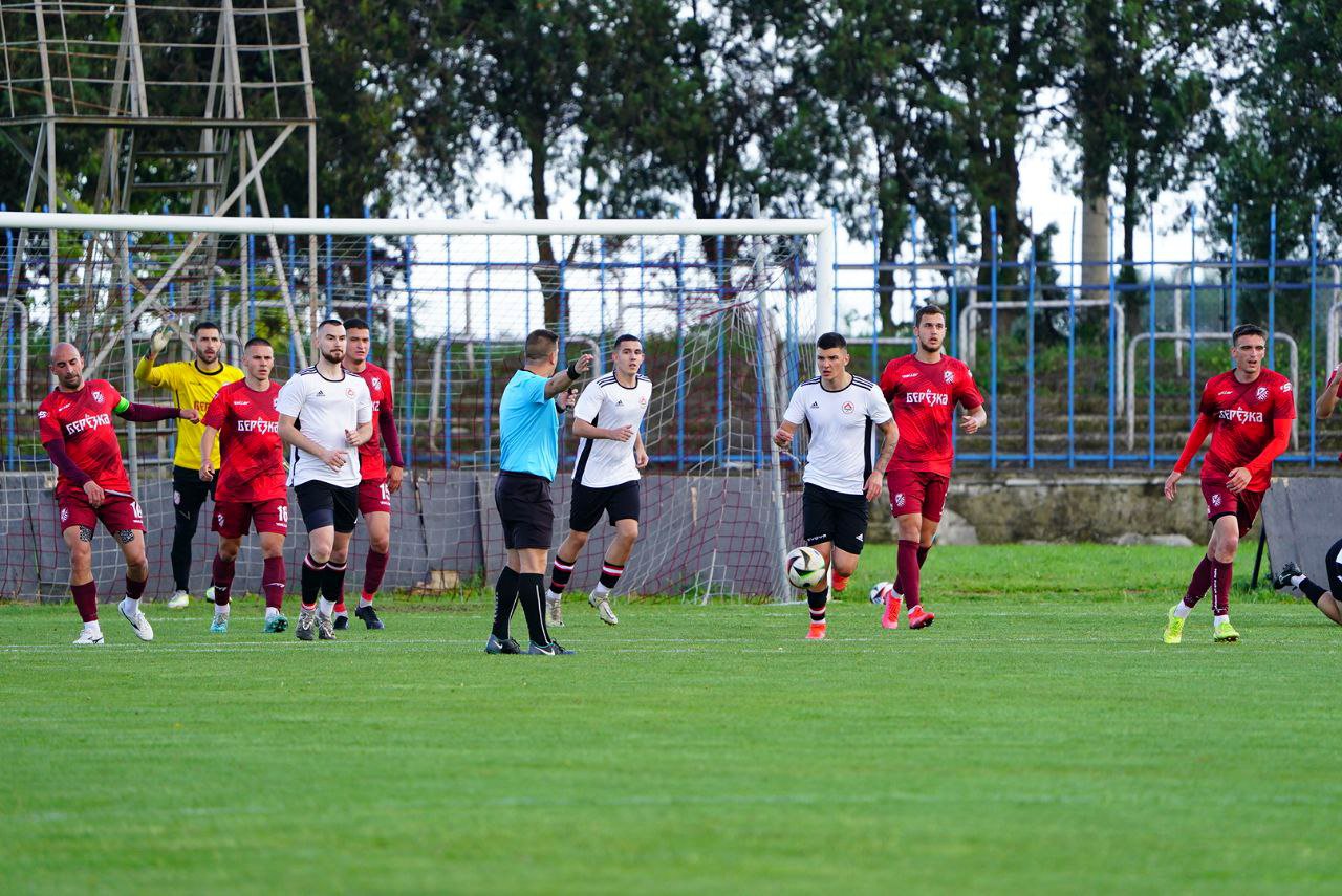 Zoom in Фратрия - Локо (Русе)