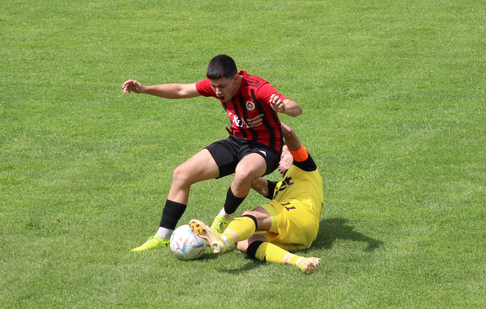 Zoom in Черноломец - Локо (Русе)