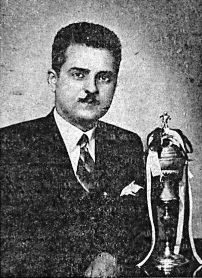 Zoom in Христо Антонов