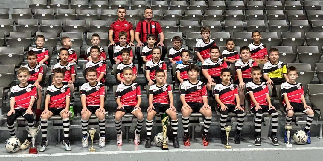 Zoom in Локо (Русе), род. 2016 г.