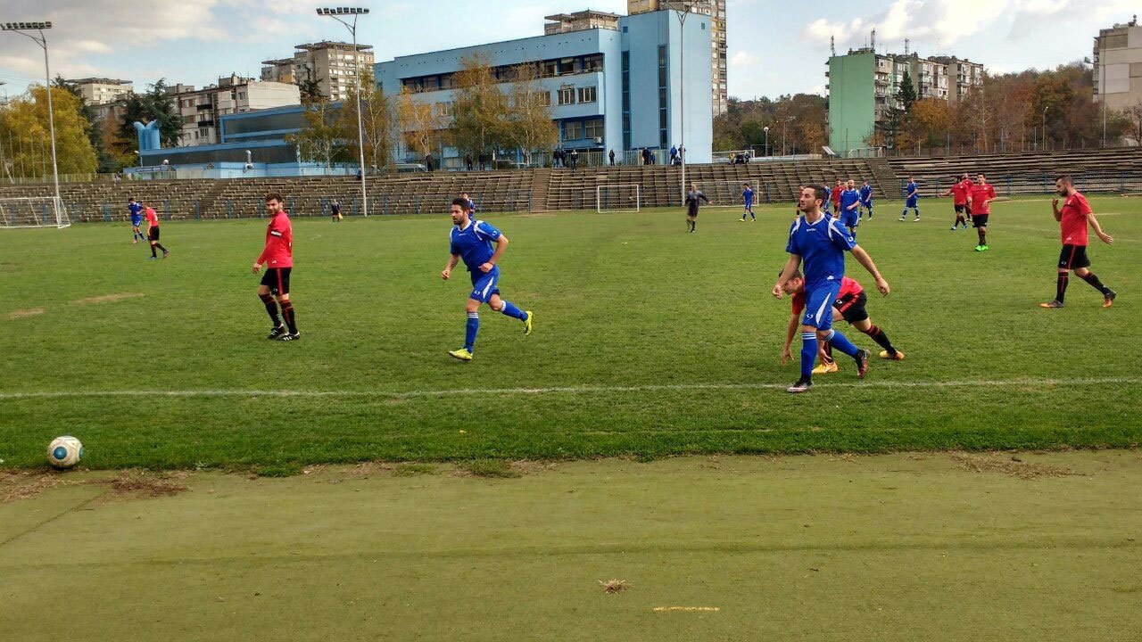 Zoom in Локо (Русе) - Септември (Тервел) 1:1