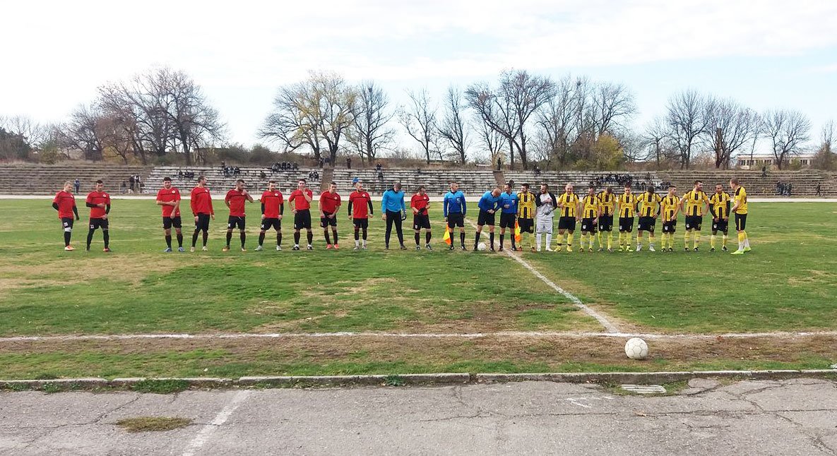 Zoom in Ботев (Нови пазар) - Локо (Русе) 1:0