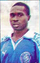 Zoom in Оби Икели